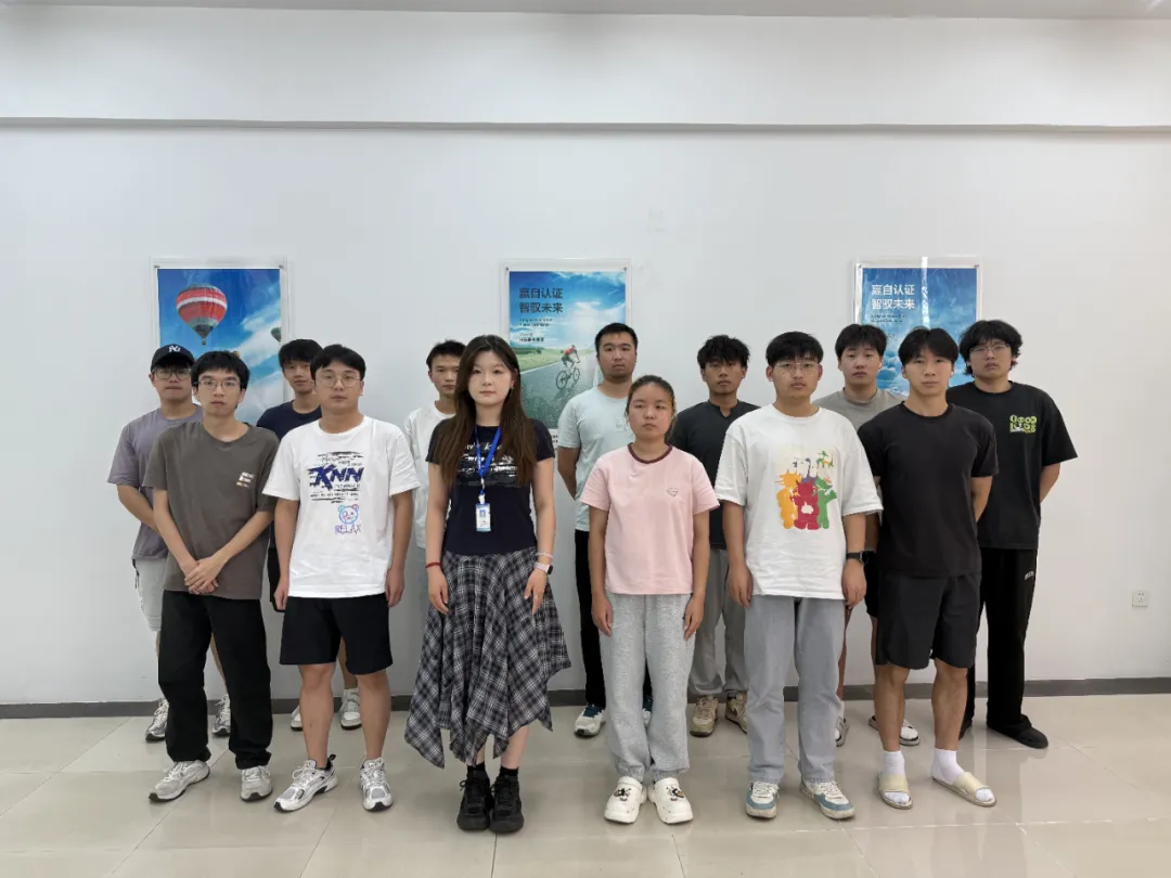 結(jié)班留影 | 今日蓄力結(jié)業(yè)，明日成風(fēng)破浪